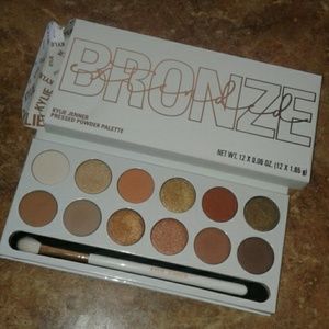 AUTHENTIC Kylie Cosmetics Bronze Extended Palette